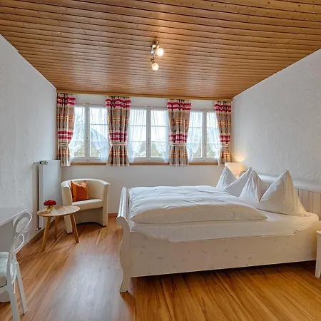 Neuhaus Golf- & Strandhotel Hotel